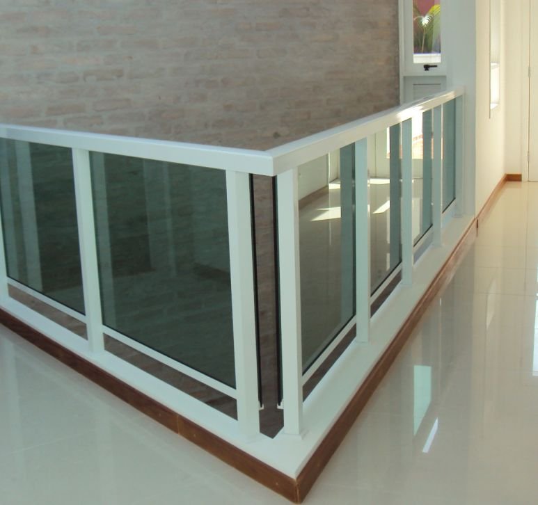 Guarda-Corpo de Vidro